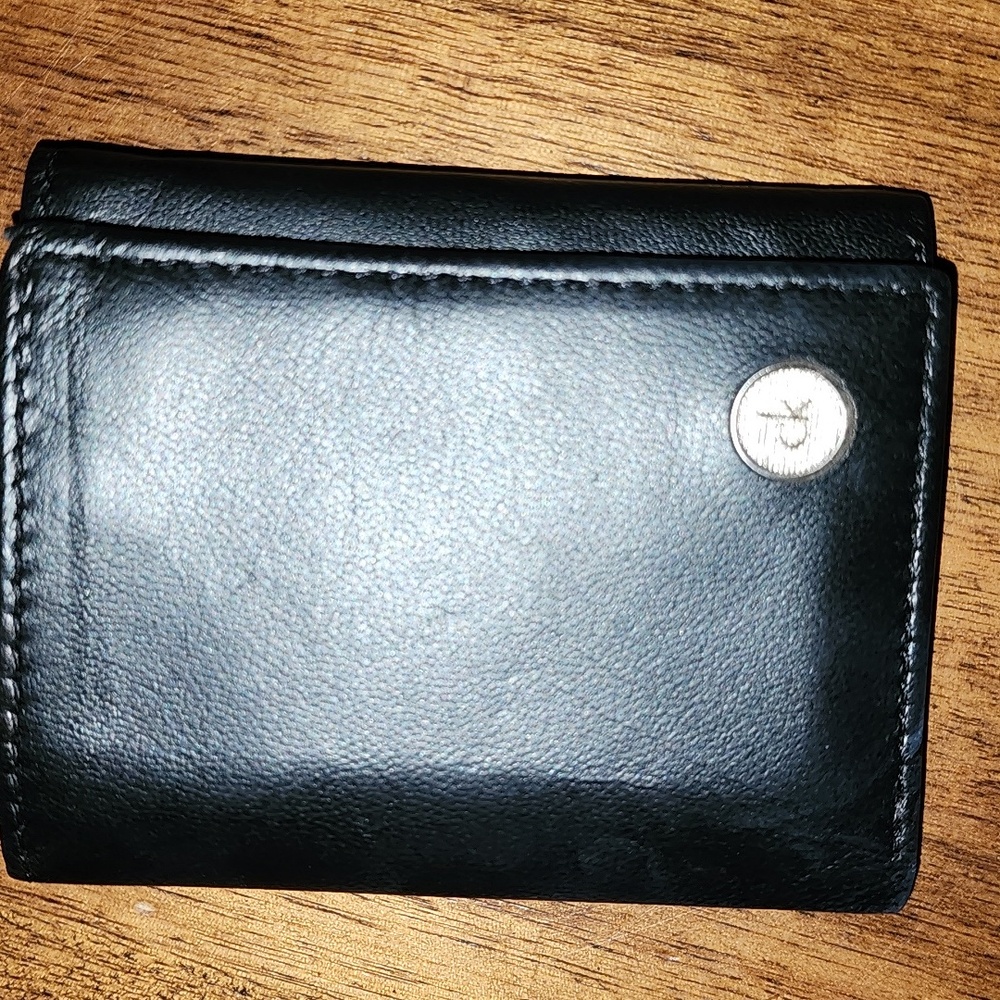 Calvin Klein Black Leather Wallet NWT